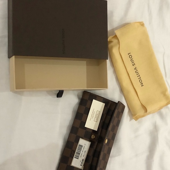 SOLD - Louis Vuitton Sarah Wallet DE - VINTAGE - Picture 8 of 11